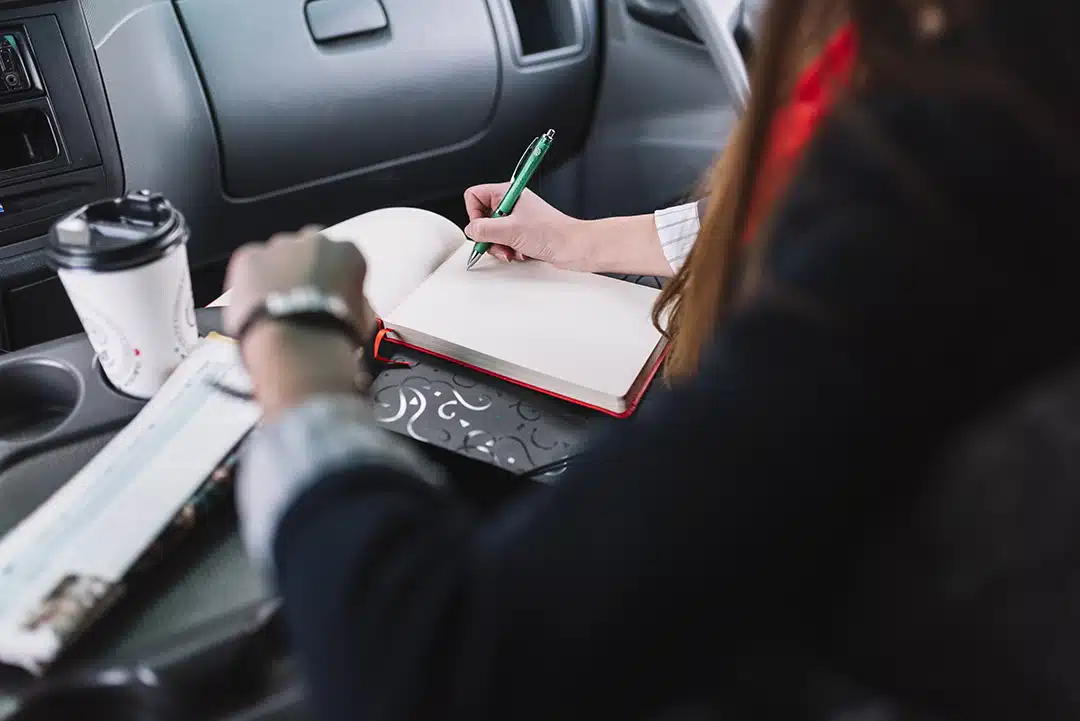 Automatizacija evidencije službenih vozila uz GPS sustav
